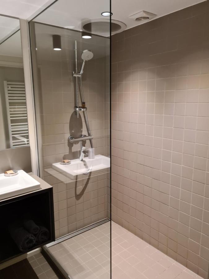 B&B A Cote Du Cinquantenaire Etterbeek 외부 사진